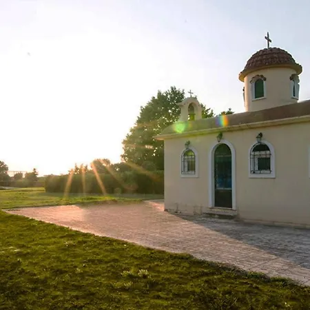 Kiskiras Estate Villa Velaki